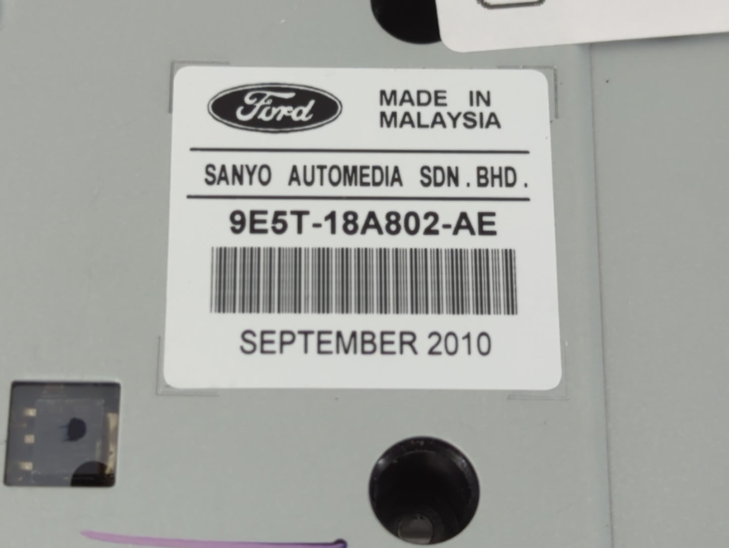 2010-2012 Ford Fusion Radio AM FM Cd Player Receiver Replacement P/N:9E5T-18A802-AE Fits Fits 2010 2011 2012 OEM Used Auto P