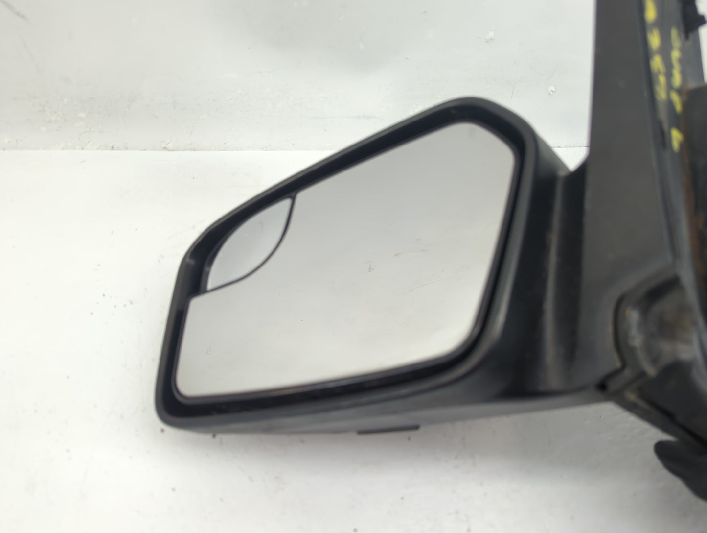 2011-2012 Ford Fusion Driver Side View Mirror - Left Door Mirror OEM Used - Oemusedautoparts1.com