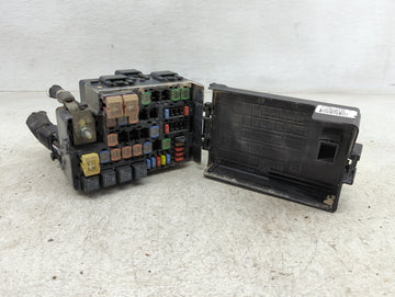 2010-2012 Ford Fusion Fusebox Fuse Box Panel Relay Module P/N:BE5T-14290-A Fits Fits 2010 2011 2012 OEM Used Auto Parts