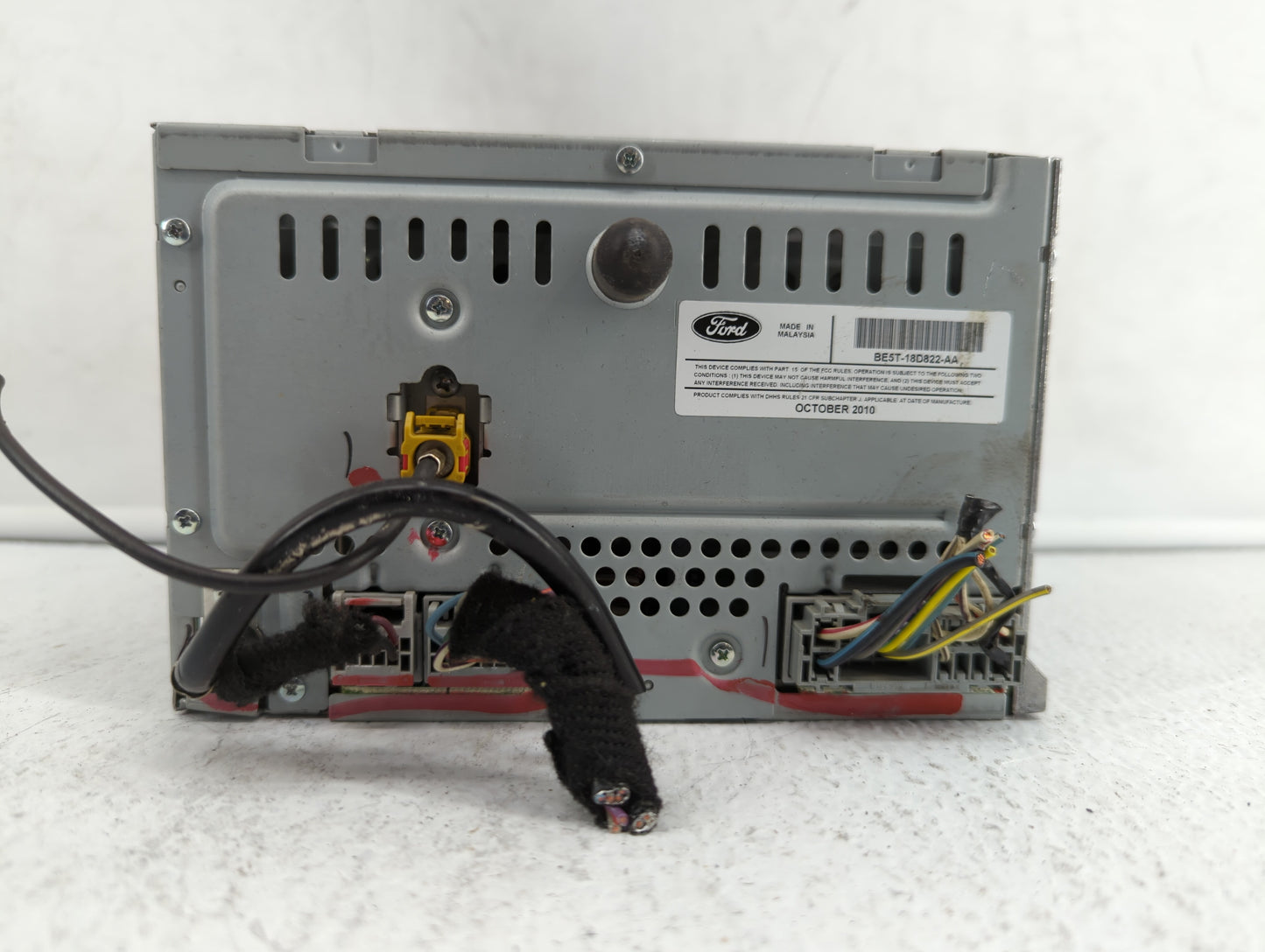 2011-2012 Ford Fusion Am Fm Cd Player Radio Receiver - Oemusedautoparts1.com