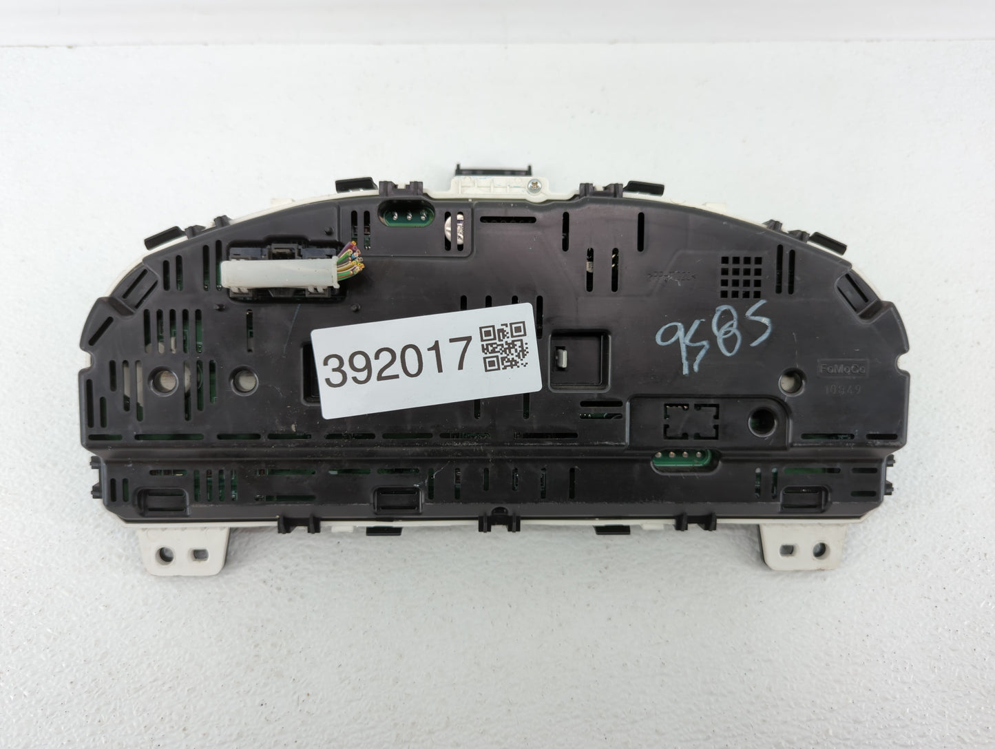 2011 Ford Fusion Instrument Cluster Speedometer Gauges P/N:BE5T-10849-CC BE5T-10849-CD Fits OEM Used Auto Parts - Oemusedaut