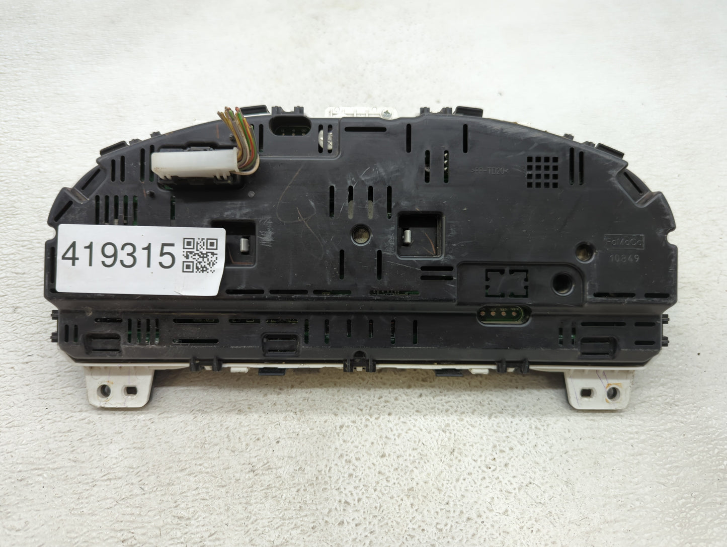 2011-2012 Ford Fusion Instrument Cluster Speedometer Gauges P/N:BE5T-10849-CD Fits Fits 2011 2012 OEM Used Auto Parts - Oemu