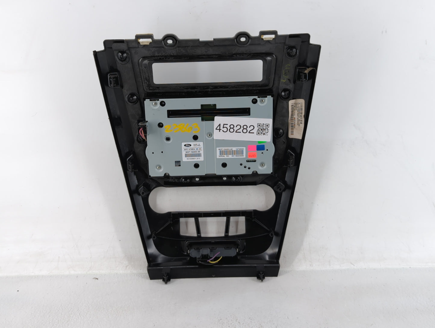 2010-2012 Ford Fusion Radio Control Panel - Oemusedautoparts1.com