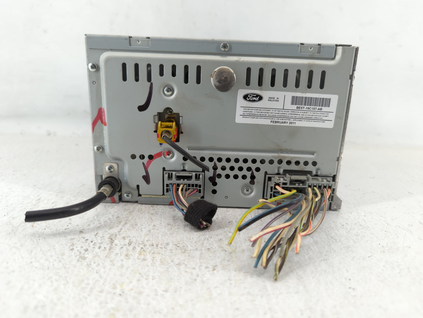 2010-2012 Ford Fusion Radio AM FM Cd Player Receiver Replacement P/N:BE5T-19C157-AB Fits Fits 2010 2011 2012 OEM Used Auto P