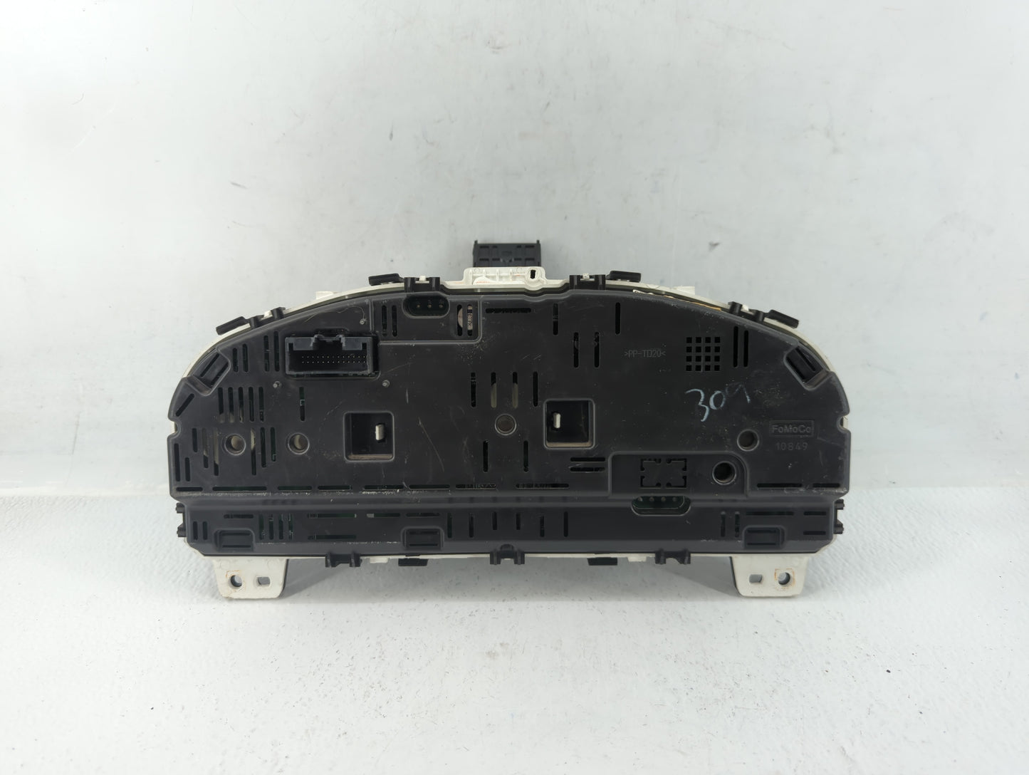 2011-2012 Ford Fusion Instrument Cluster Speedometer Gauges P/N:BE5T-10849-CD MX257460-5622 Fits Fits 2011 2012 OEM Used Aut