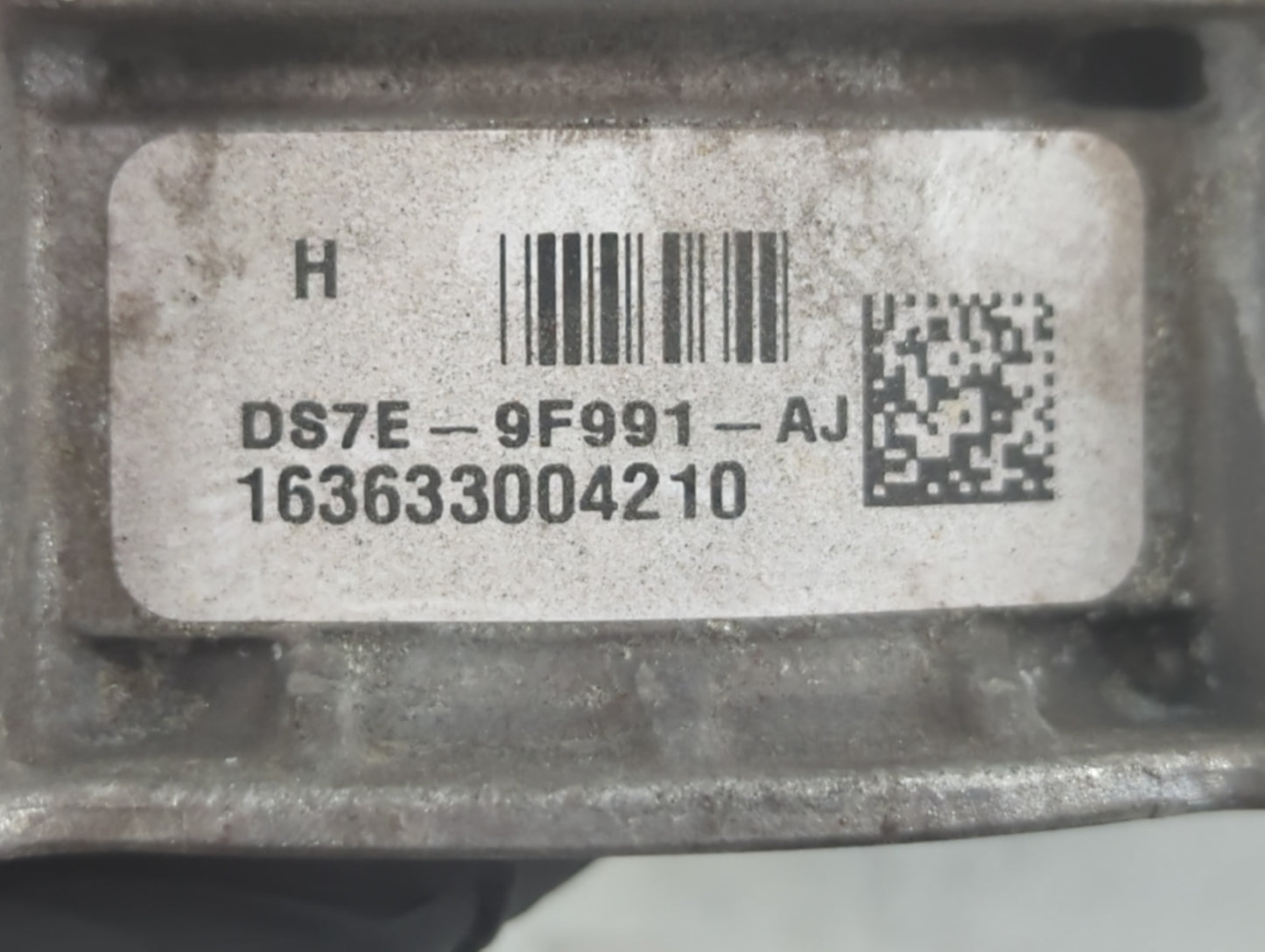 2010-2012 Ford Fusion Throttle Body P/N:163633004210 DS7E-9F991-AJ Fits Fits 2009 2010 2011 2012 OEM Used Auto Parts - Oemus