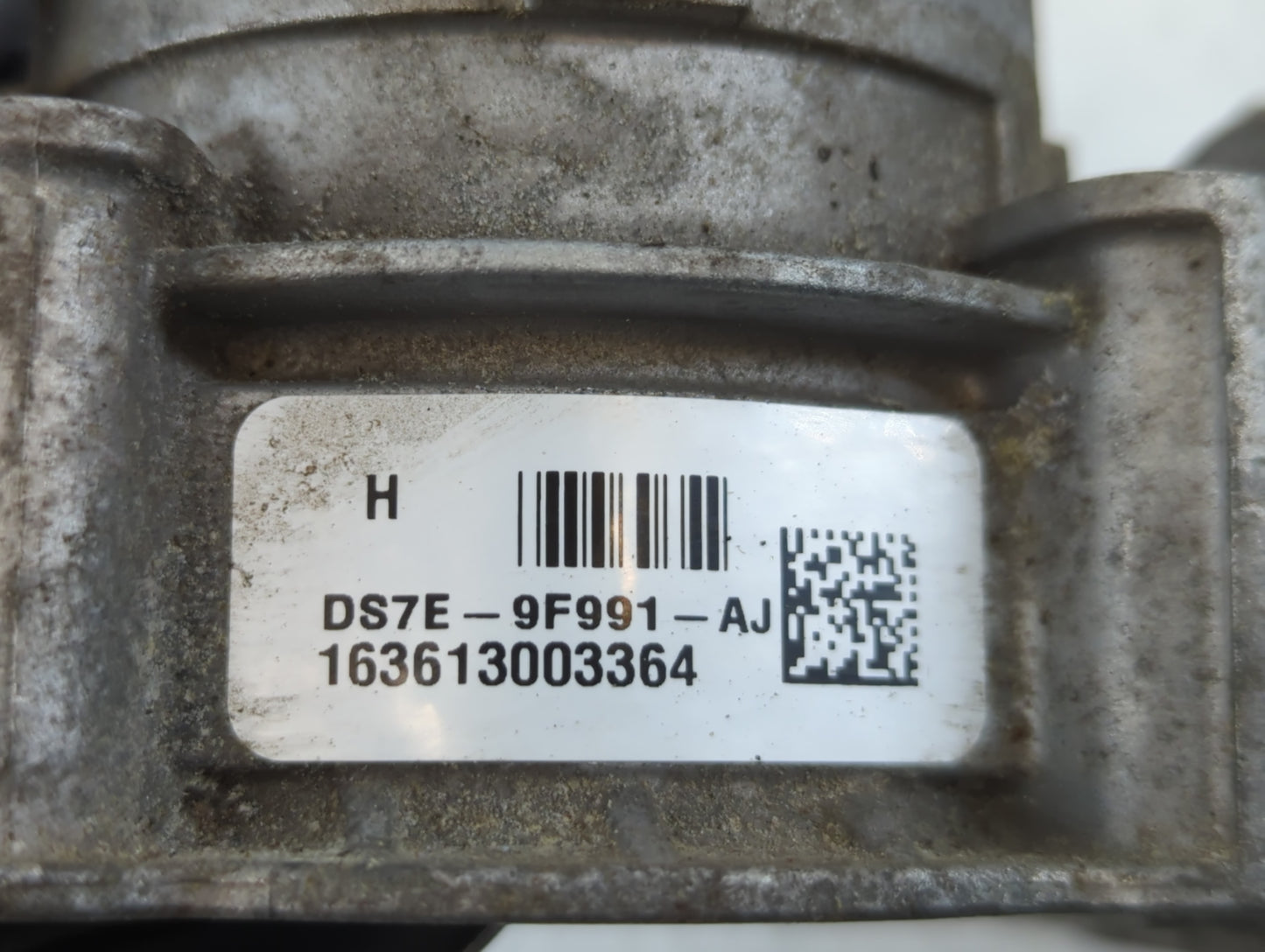 2010-2012 Ford Fusion Throttle Body P/N:DS7E-9F991-AJ Fits Fits 2009 2010 2011 2012 OEM Used Auto Parts - Oemusedautoparts1.