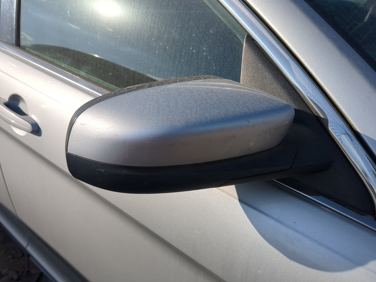 2010-2019 Ford Taurus Passenger Side View Mirror - Right Door Mirror OEM Used - Oemusedautoparts1.com