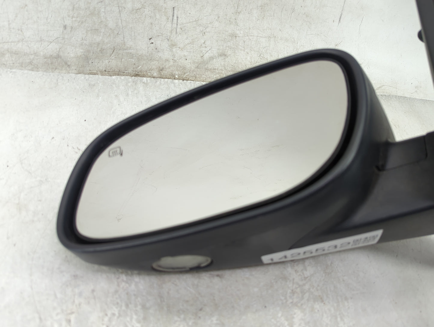 2010-2012 Ford Taurus Driver Side View Mirror - Left Door Mirror OEM Used - Oemusedautoparts1.com