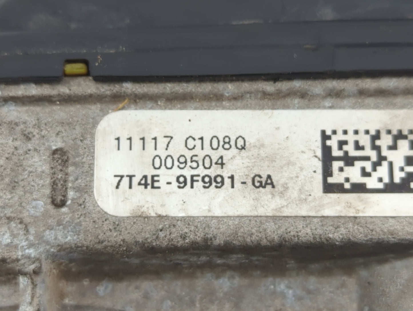2008-2012 Ford Taurus Throttle Body P/N:7T4E-9F991-GA Fits Fits 2007 2008 2009 2010 2011 2012 2013 2014 OEM Used Auto Parts