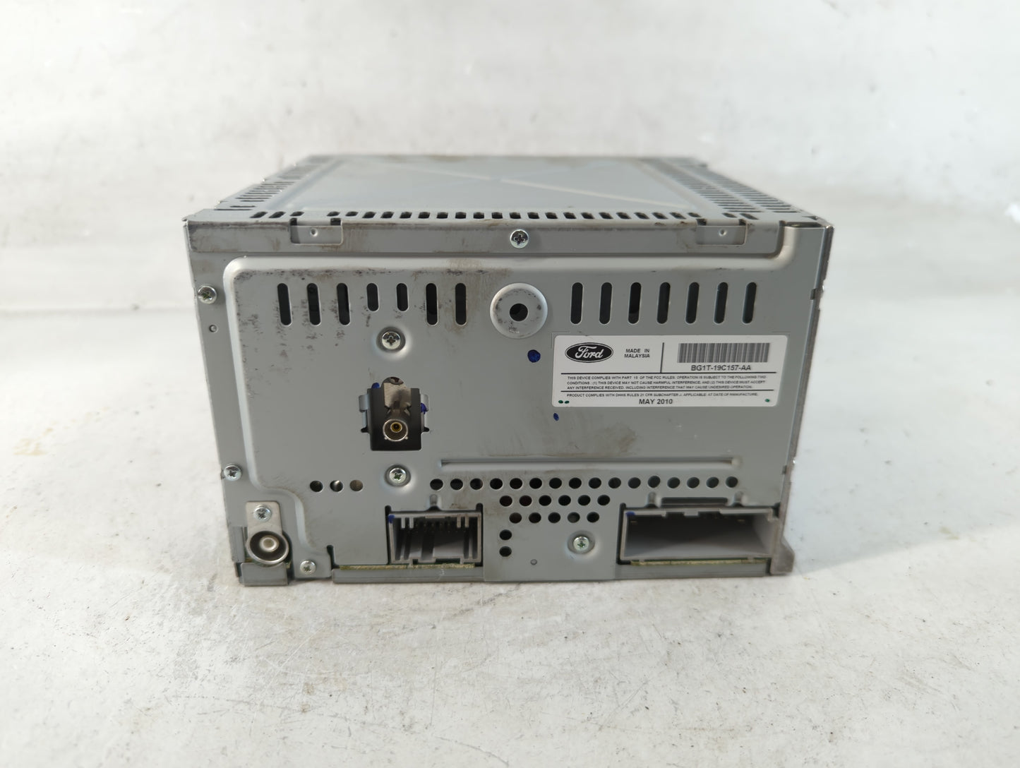 2010-2012 Ford Taurus Radio AM FM Cd Player Receiver Replacement P/N:BG1T-19C157-AA Fits Fits 2010 2011 2012 OEM Used Auto P