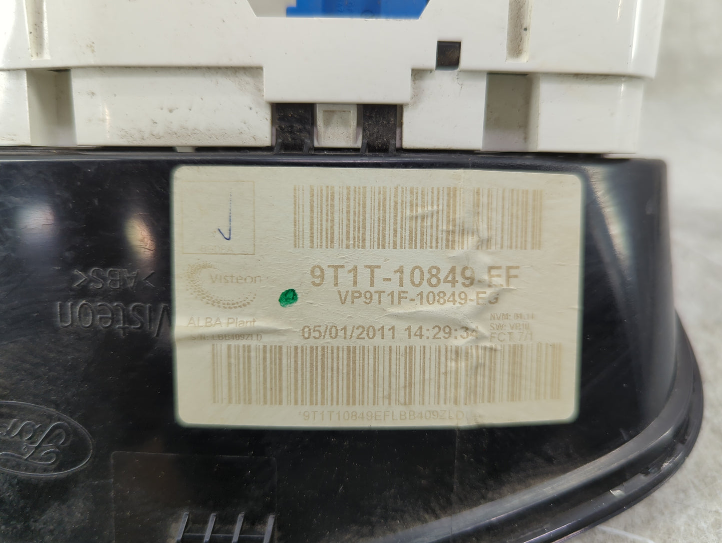 2010-2012 Ford Transit Connect Instrument Cluster Speedometer Gauges P/N:9T1T-10849-FF Fits Fits 2010 2011 2012 OEM Used Aut