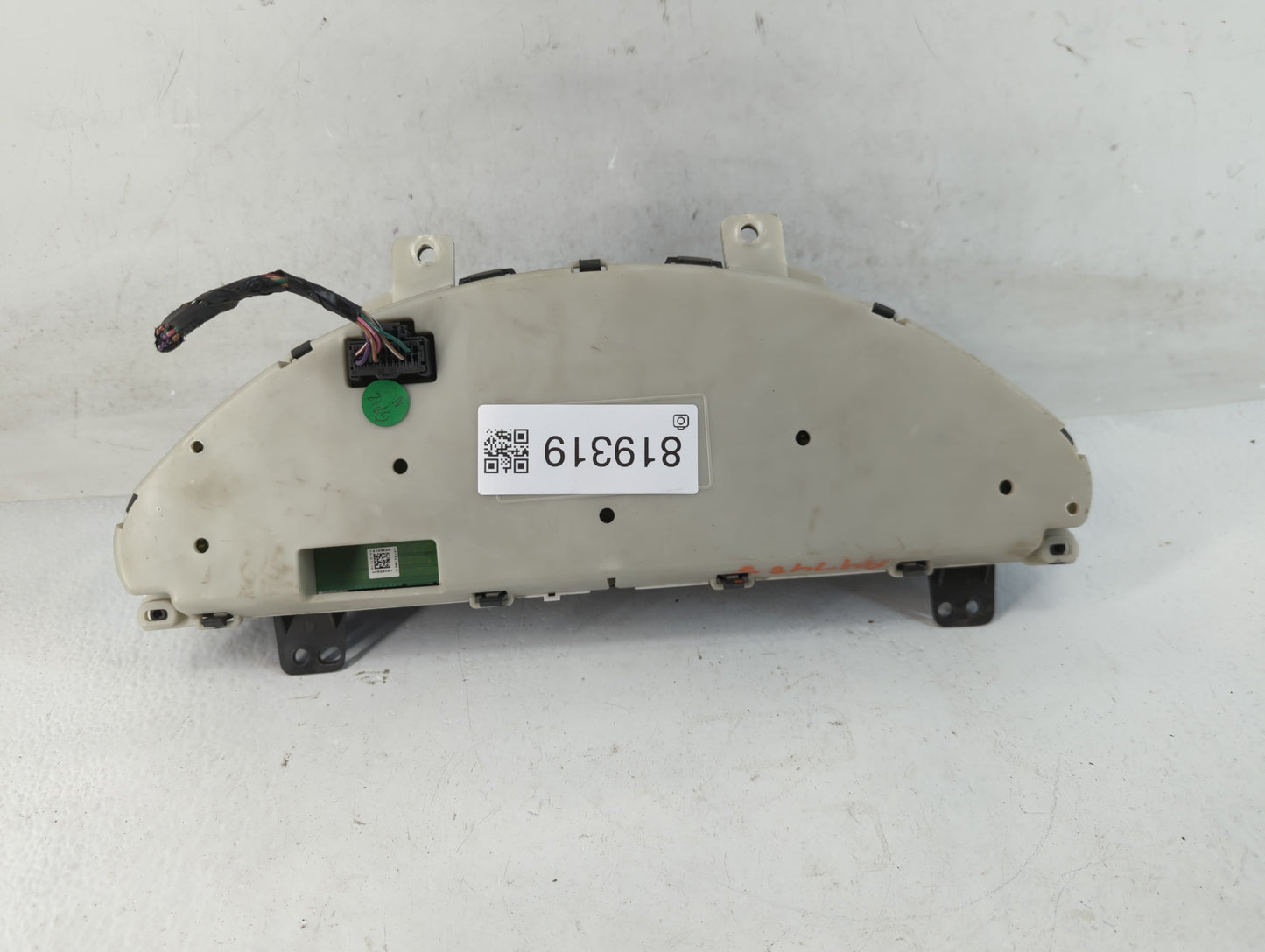 2011-2012 Gmc Acadia Instrument Cluster Speedometer Gauges P/N:22763016 2218043 Fits Fits 2011 2012 OEM Used Auto Parts - Oe