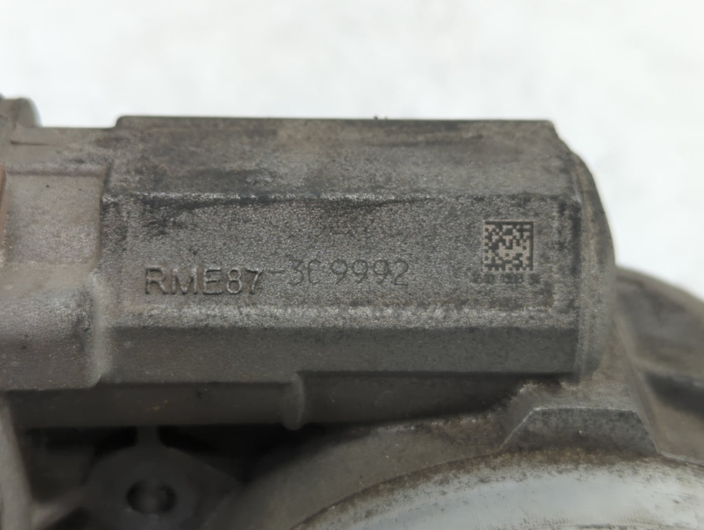 2009-2013 Gmc Sierra 1500 Throttle Body P/N:RME87-3C9992 Fits Fits 2009 2010 2011 2012 2013 2014 2015 OEM Used Auto Parts -