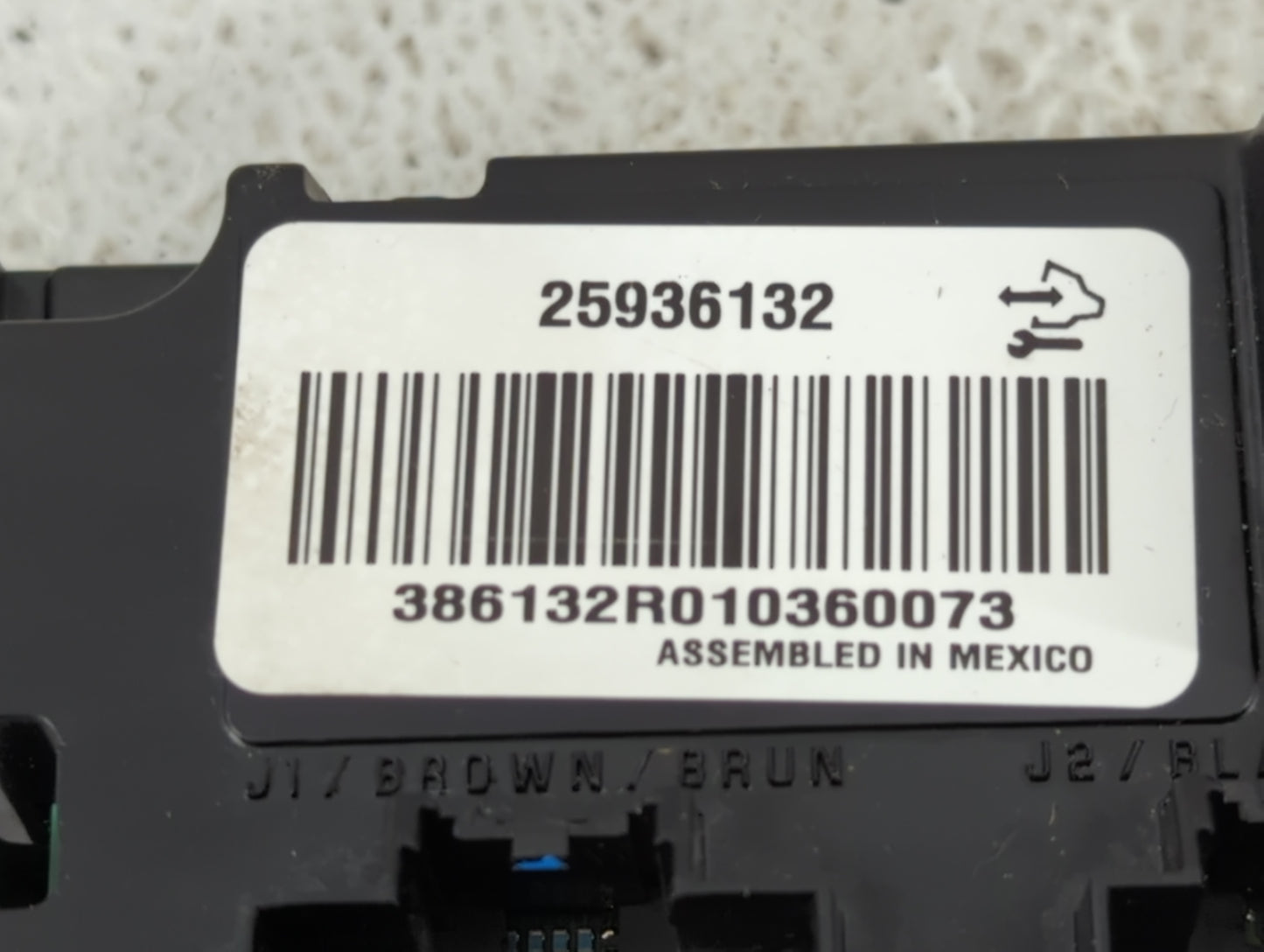 2010-2011 Gmc Sierra 3500 Climate Control Module Temperature AC/Heater Replacement Fits Fits 2010 2011 OEM Used Auto Parts -