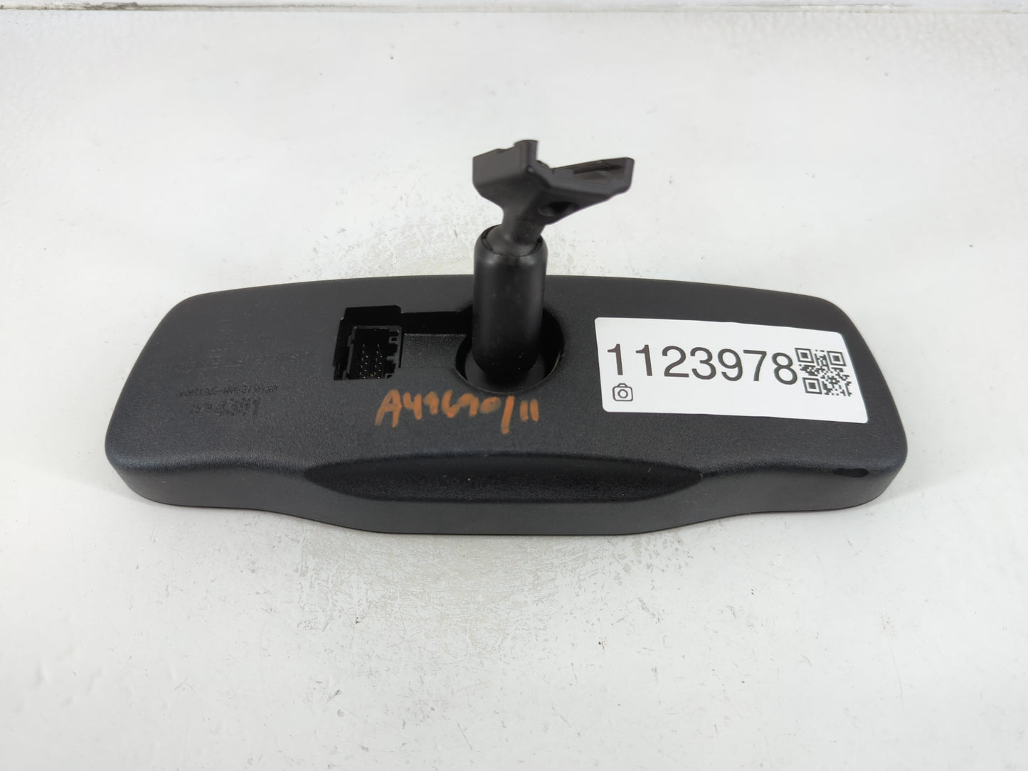 2010-2017 Gmc Terrain Interior Rear View Mirror Replacement OEM P/N:E11026137 Fits OEM Used Auto Parts - Oemusedautoparts1.c