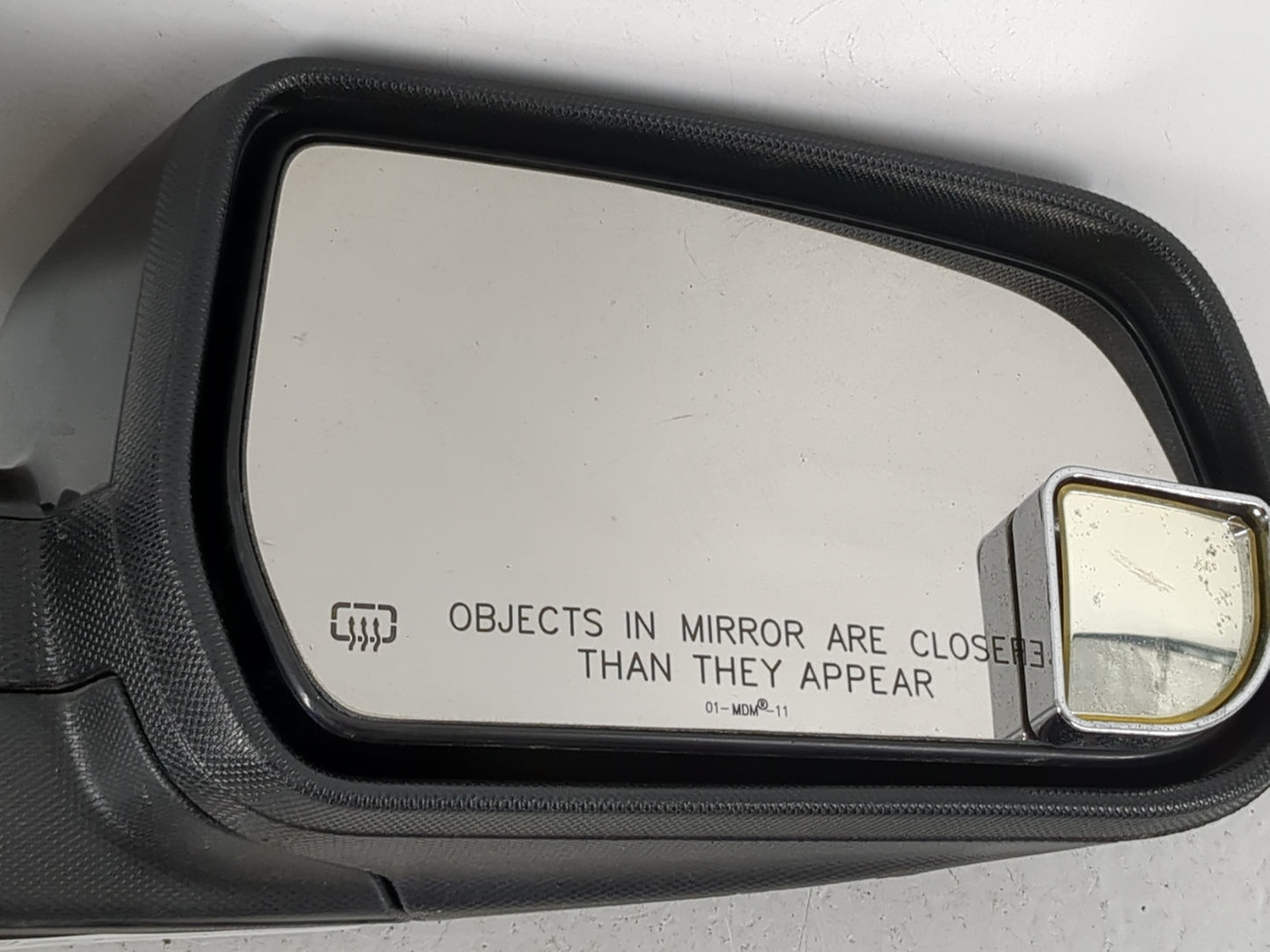 2010-2011 Gmc Terrain Side Mirror Replacement Passenger Right View Door Mirror Fits Fits 2010 2011 OEM Used Auto Parts - Oem