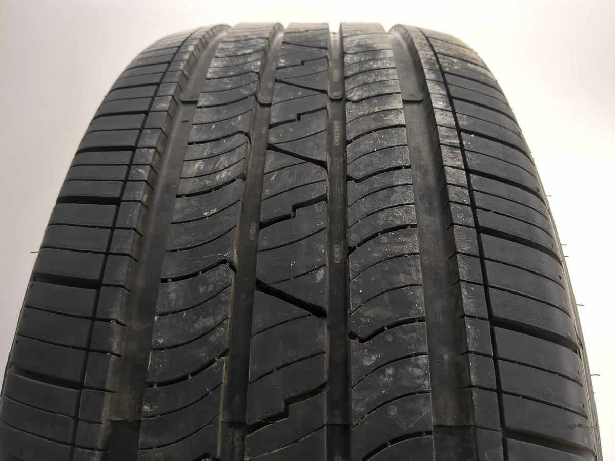 Used Tire 235/55R18 MASTERCRAFT COURSER QUEST PLUS 104V - Tread Depth 10/32 - Oemusedautoparts1.com