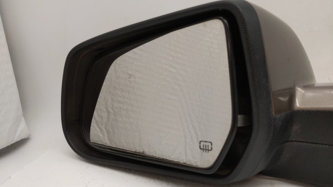 2010-2011 Gmc Terrain Side Mirror Replacement Driver Left View Door Mirror P/N:20858735 Fits Fits 2010 2011 OEM Used Auto Pa