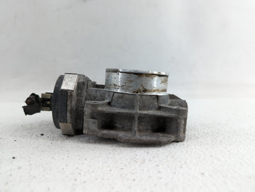 2010-2012 Gmc Terrain Throttle Body P/N:9B4G-9F991-A 668AA, 186AA Fits Fits 2007 2008 2009 2010 2011 2012 OEM Used Auto Parts