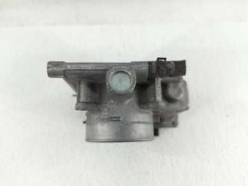 2010-2012 Gmc Terrain Throttle Body P/N:9B4G-9F991-A 668AA, 186AA Fits Fits 2007 2008 2009 2010 2011 2012 OEM Used Auto Parts