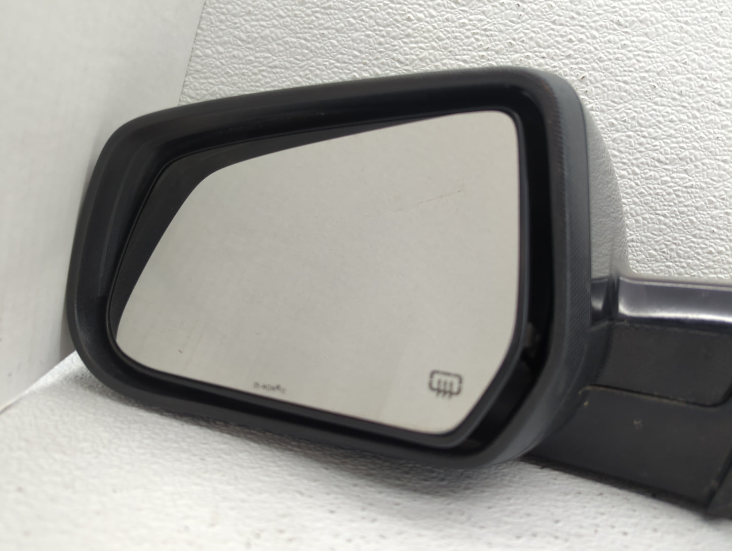 2010-2011 Gmc Terrain Driver Side View Mirror - Left Door Mirror OEM Used - Oemusedautoparts1.com