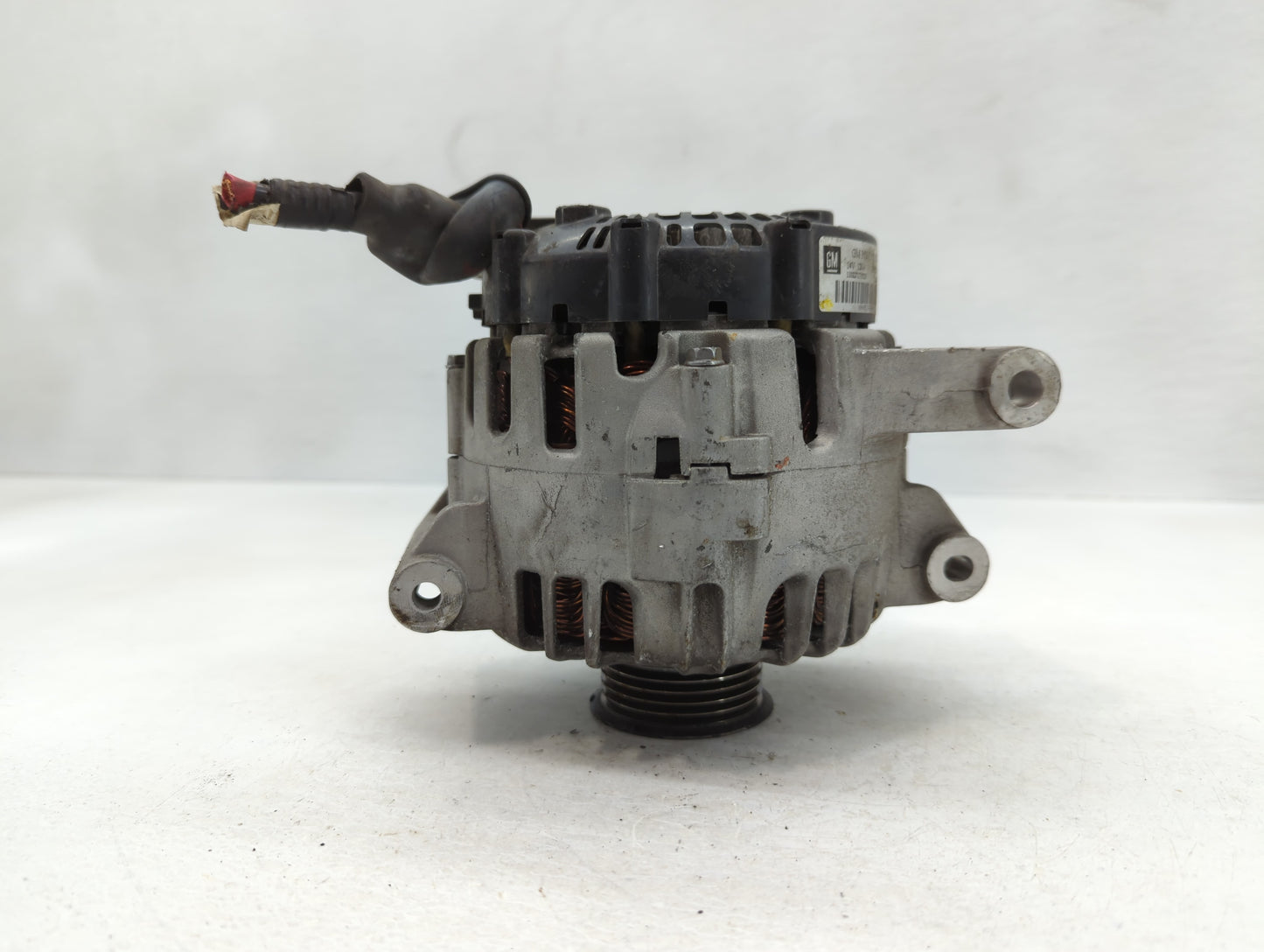 2010-2017 Gmc Terrain Alternator Replacement Generator Charging Assembly Engine OEM P/N:13500315 Fits OEM Used Auto Parts -