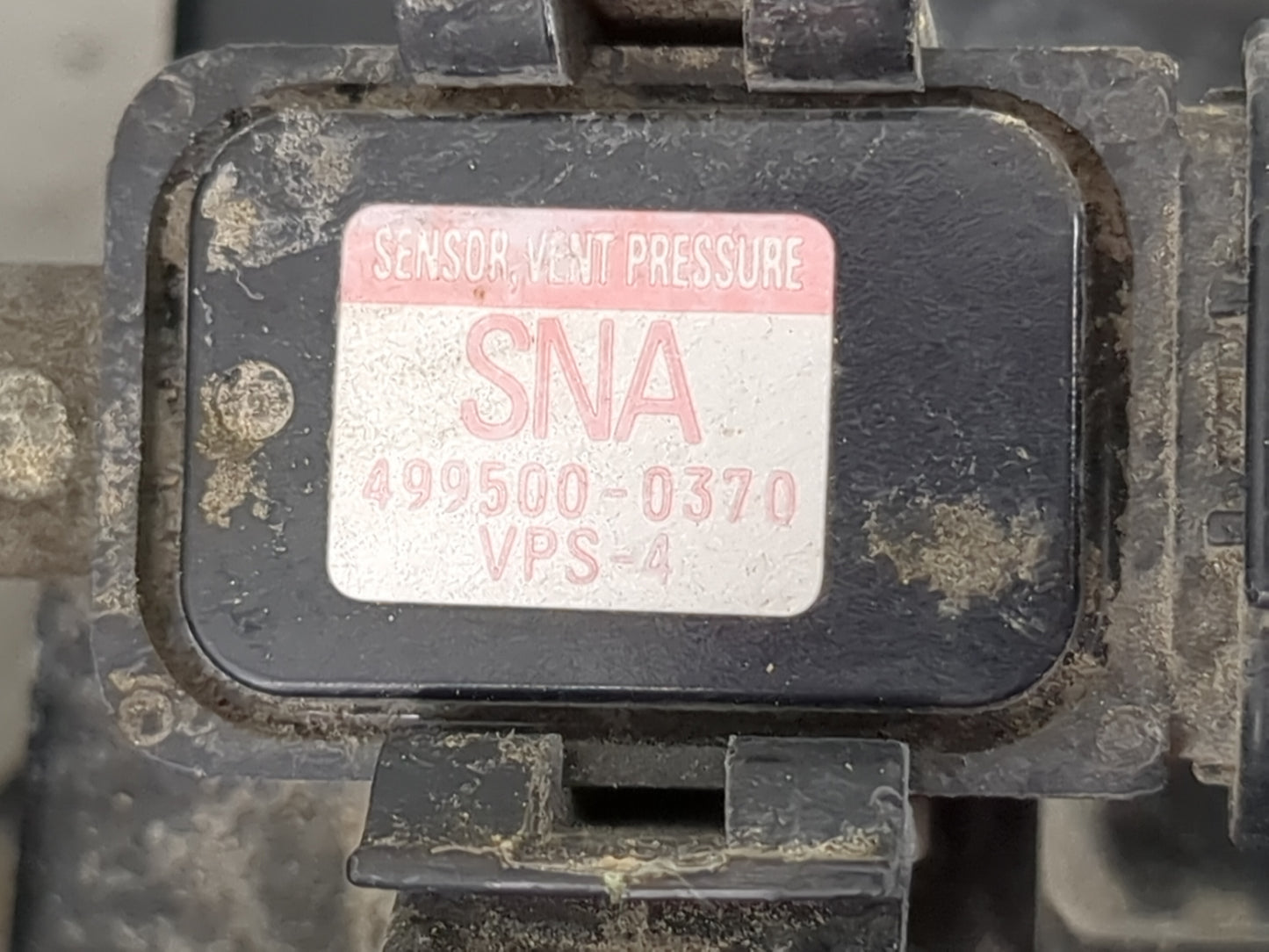 2011 Honda Cr-v Fuel Vapor Charcoal Canister - Oemusedautoparts1.com