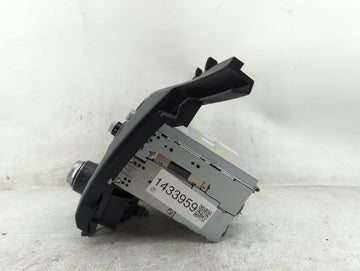2011-2013 Honda Odyssey Radio AM FM Cd Player Receiver Replacement P/N:39101-TK8-A510-M2 BV7C1AO Fits Fits 2011 2012 2013 OEM Used Auto Parts