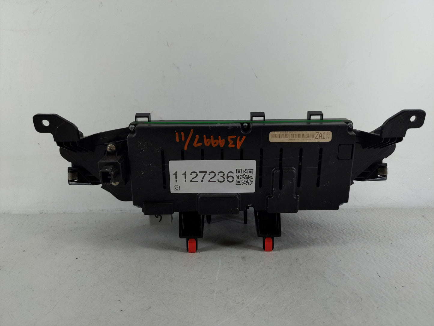 2009-2011 Honda Pilot Information Display Screen - Oemusedautoparts1.com