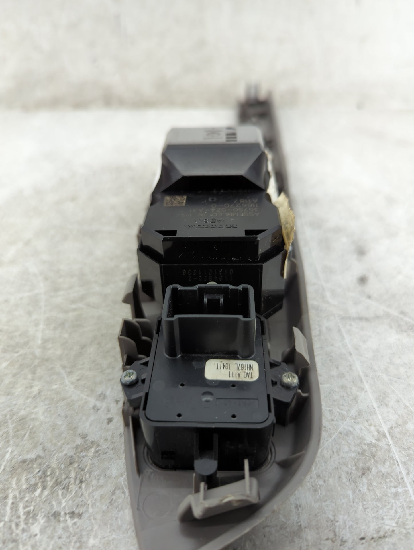 2009-2015 Honda Pilot Master Power Window Switch Replacement Driver Side Left P/N:83561SZAA310M1 Fits OEM Used Auto Parts -