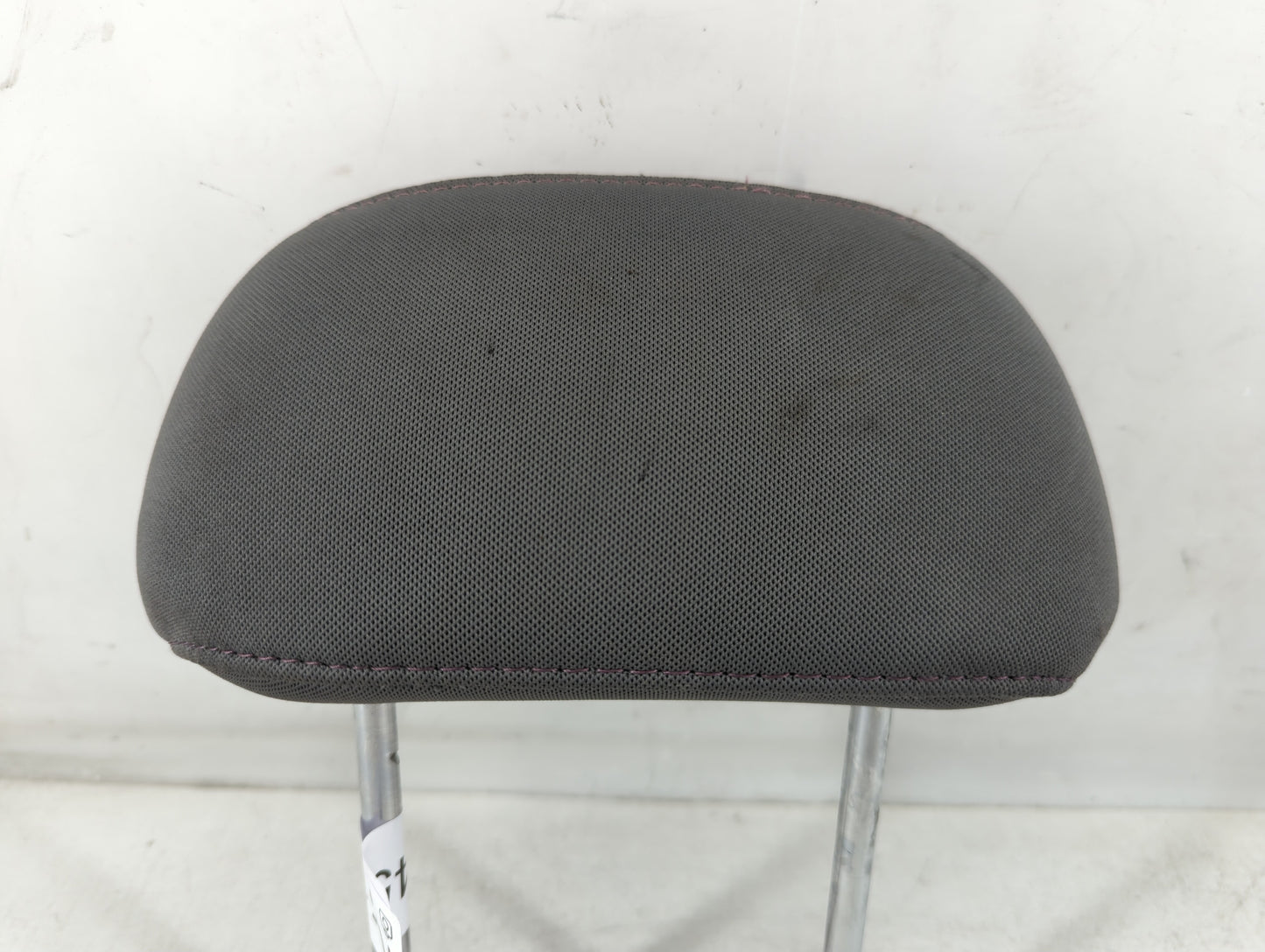 2011-2016 Hyundai Elantra Headrest Head Rest Front Driver Passenger Seat Fits Fits 2011 2012 2013 2014 2015 2016 OEM Used Au