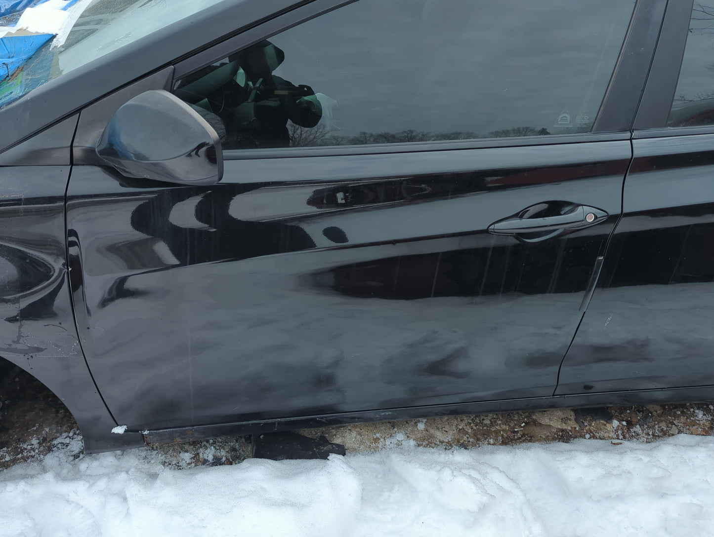 2011-2016 Hyundai Elantra Driver Front Door Oem - Oemusedautoparts1.com