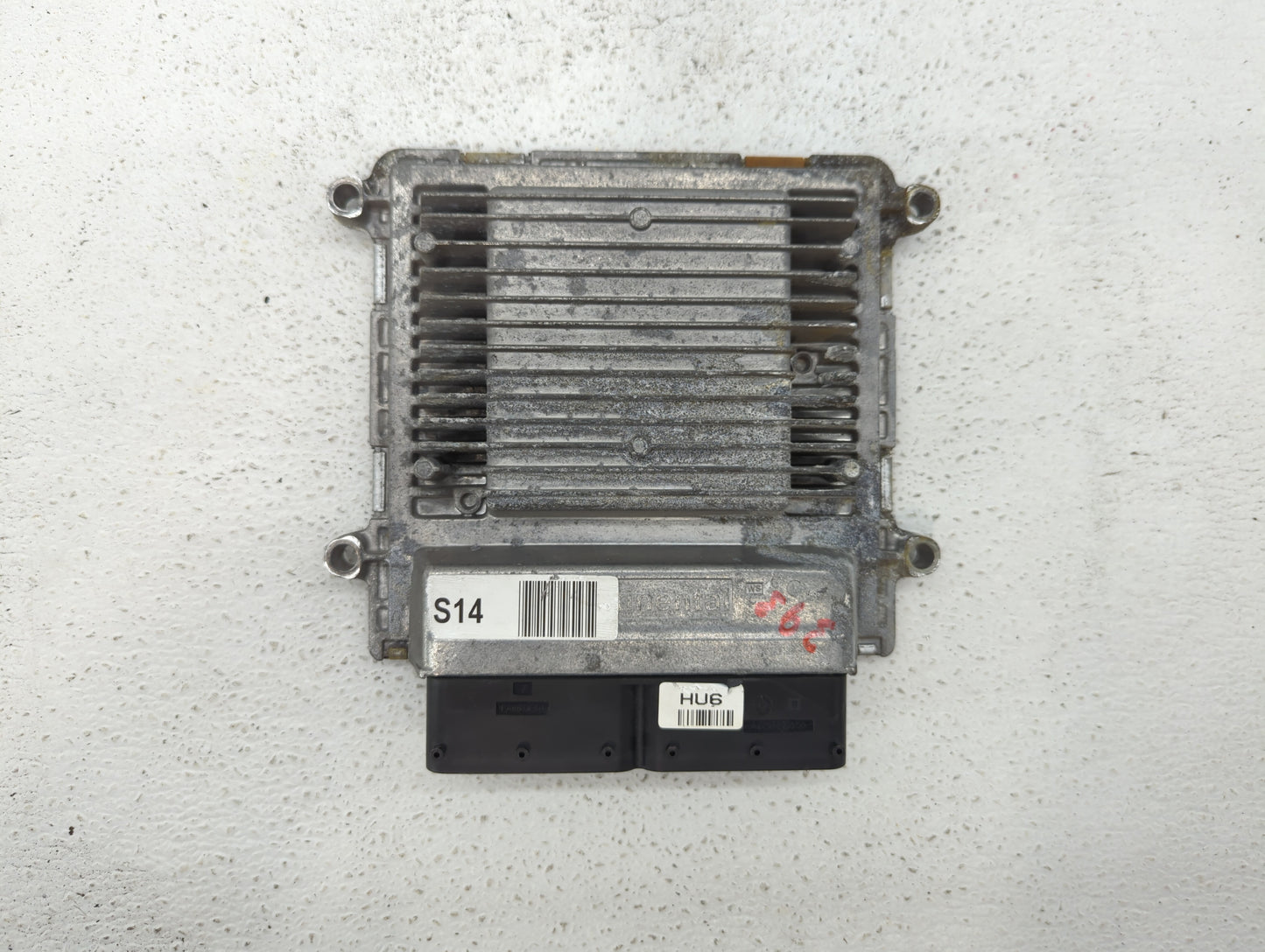 2011 Hyundai Elantra PCM Engine Control Computer ECU ECM PCU OEM P/N:39102-2EMB0 39103-2EMB0, 39102-2EMA0, 39103-2EMA0 Fits