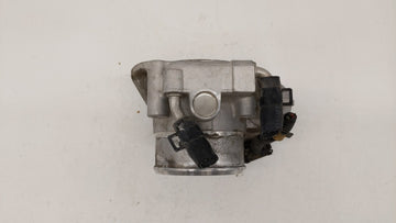 2009-2014 Hyundai Genesis Throttle Body P/N:35100-2C300 Fits Fits 2009 2010 2011 2012 2013 2014 OEM Used Auto Parts