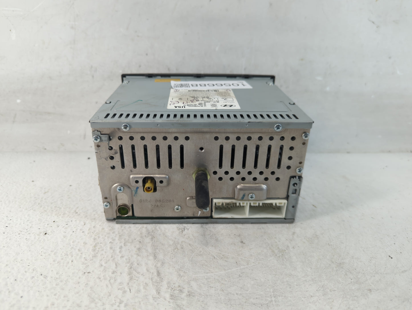 2011 Hyundai Sonata Radio AM FM Cd Player Receiver Replacement P/N:96180-3Q000 Fits OEM Used Auto Parts - Oemusedautoparts1.