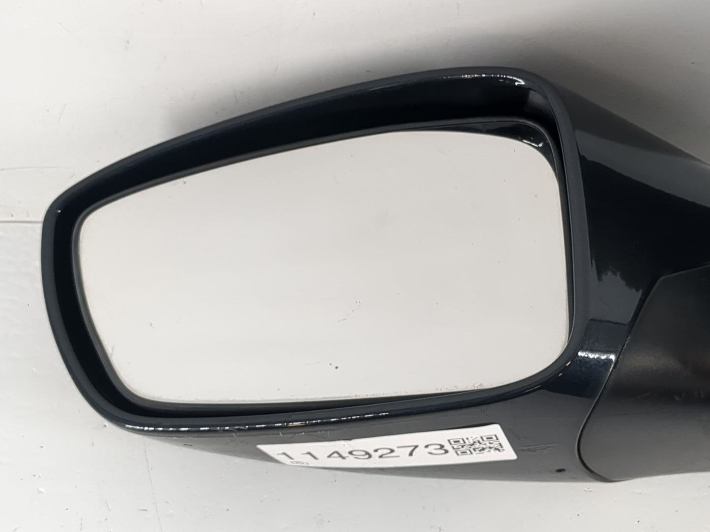 2011-2014 Hyundai Sonata Driver Side View Mirror - Left Door Mirror OEM Used - Oemusedautoparts1.com