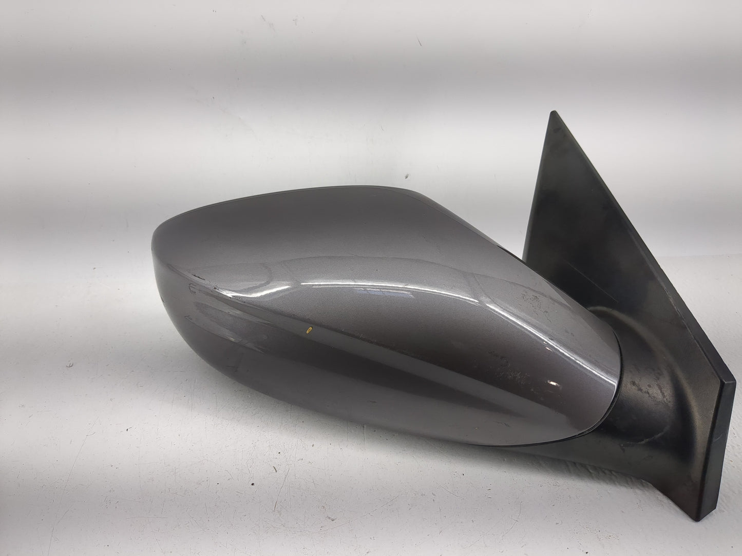 2011-2014 Hyundai Sonata Passenger Side View Mirror - Right Door Mirror OEM Used - Oemusedautoparts1.com