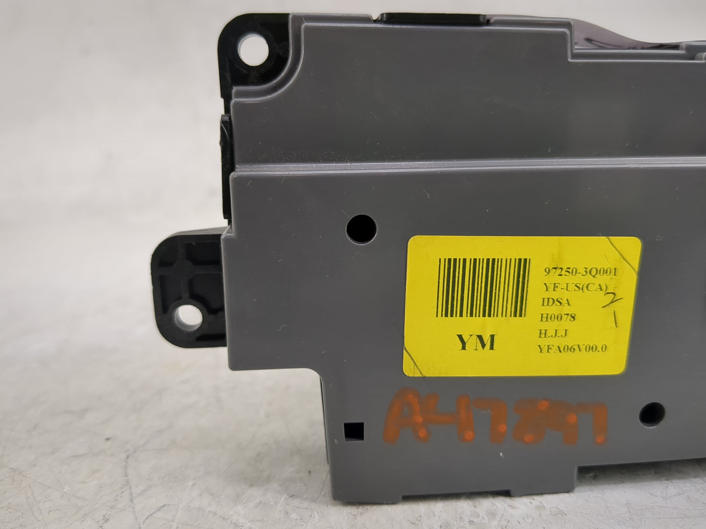 2011-2013 Hyundai Sonata Climate Control Module Temperature AC/Heater Replacement P/N:97250-3Q001 Fits Fits 2011 2012 2013 O