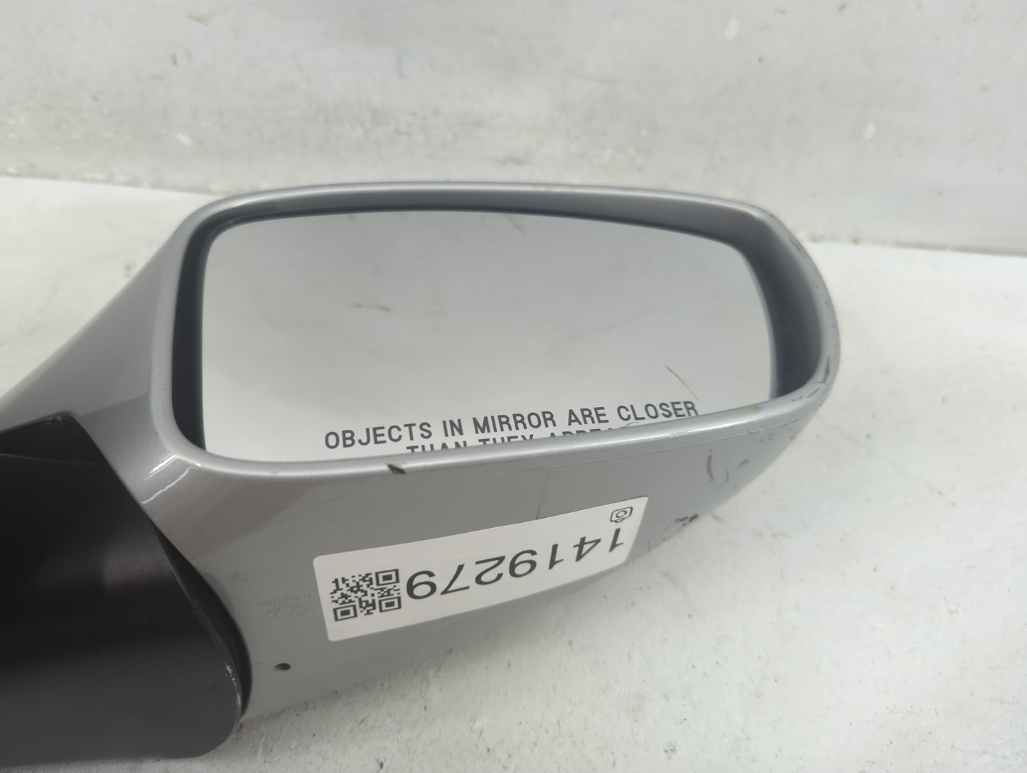 2011-2014 Hyundai Sonata Passenger Side View Mirror - Right Door Mirror OEM Used - Oemusedautoparts1.com
