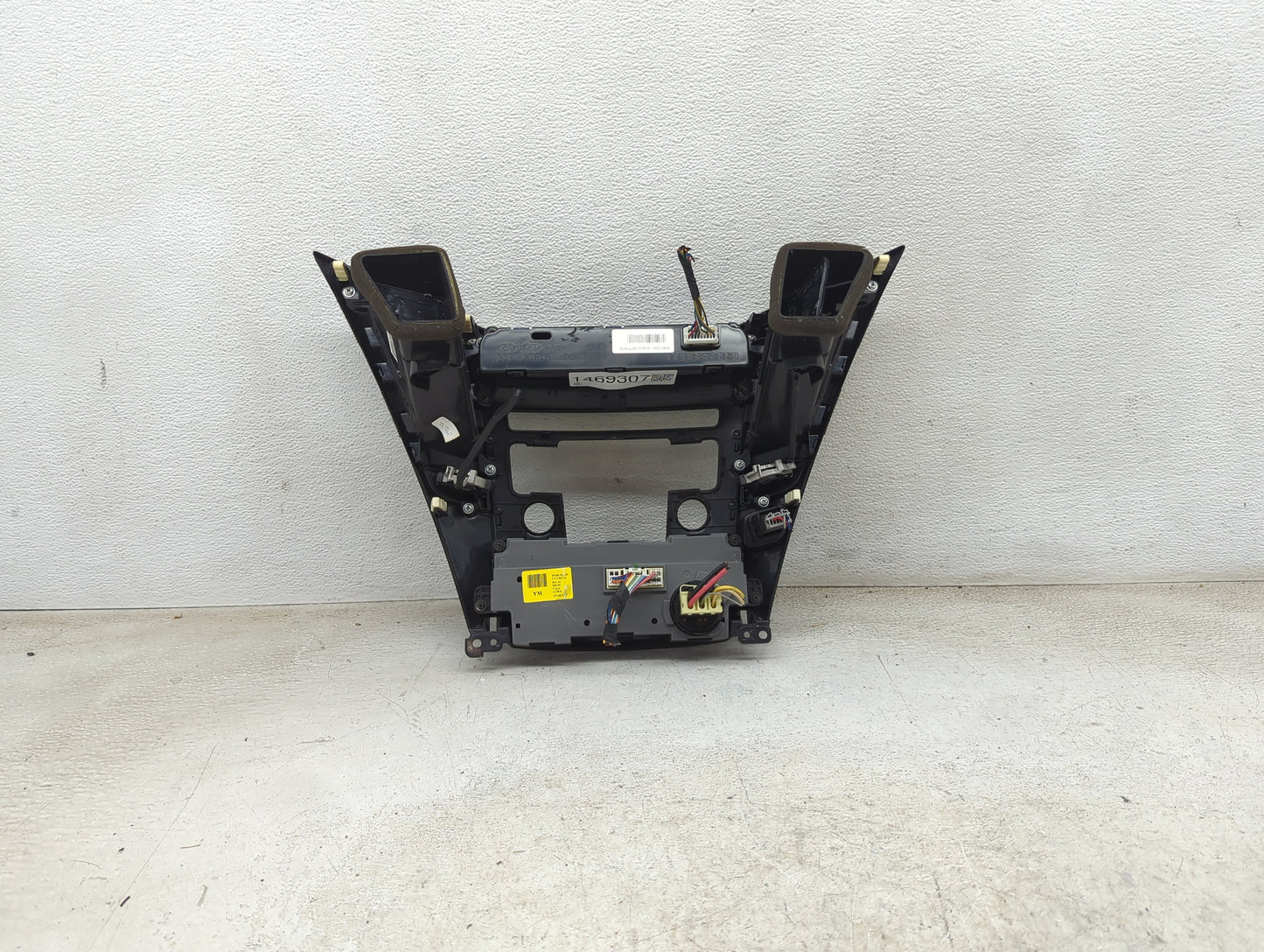 2011 Hyundai Sonata Climate Control Module Temperature AC/Heater Replacement P/N:94510-3Q000 Fits OEM Used Auto Parts - Oemu
