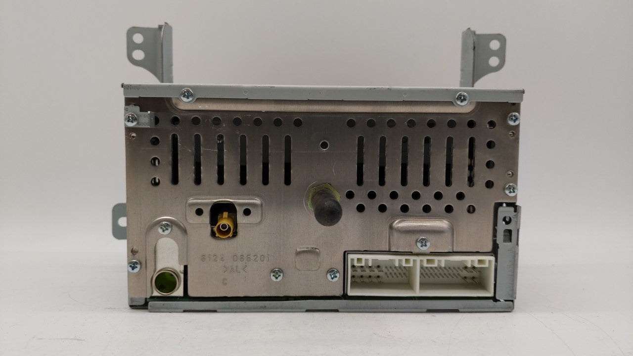 2011-2011 Hyundai Sonata Am Fm Cd Player Radio Receiver - Oemusedautoparts1.com