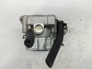2011-2014 Hyundai Sonata Throttle Body P/N:35100-2G700 Fits Fits 2011 2012 2013 2014 2015 2016 OEM Used Auto Parts