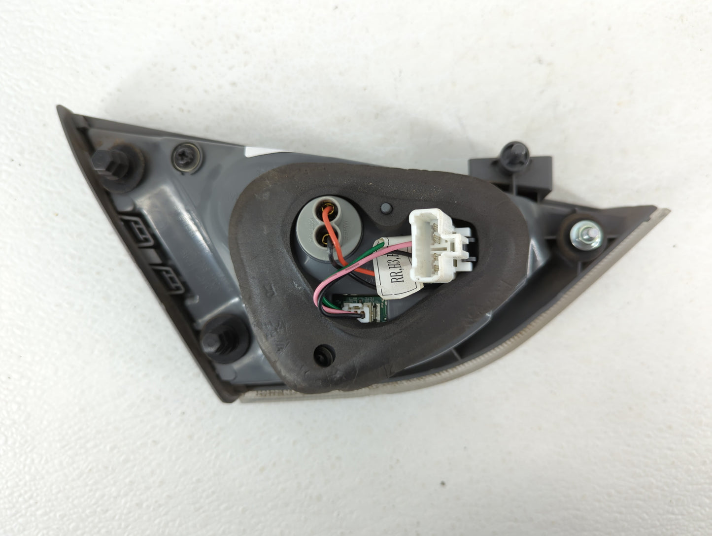 2011-2015 Hyundai Sonata Tail Light Assembly Passenger Right OEM P/N:92404-4R0 Fits Fits 2011 2012 2013 2014 2015 OEM Used A