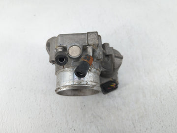 2011-2014 Hyundai Sonata Throttle Body P/N:35100-2G710 Fits Fits 2011 2012 2013 2014 2015 2016 OEM Used Auto Parts