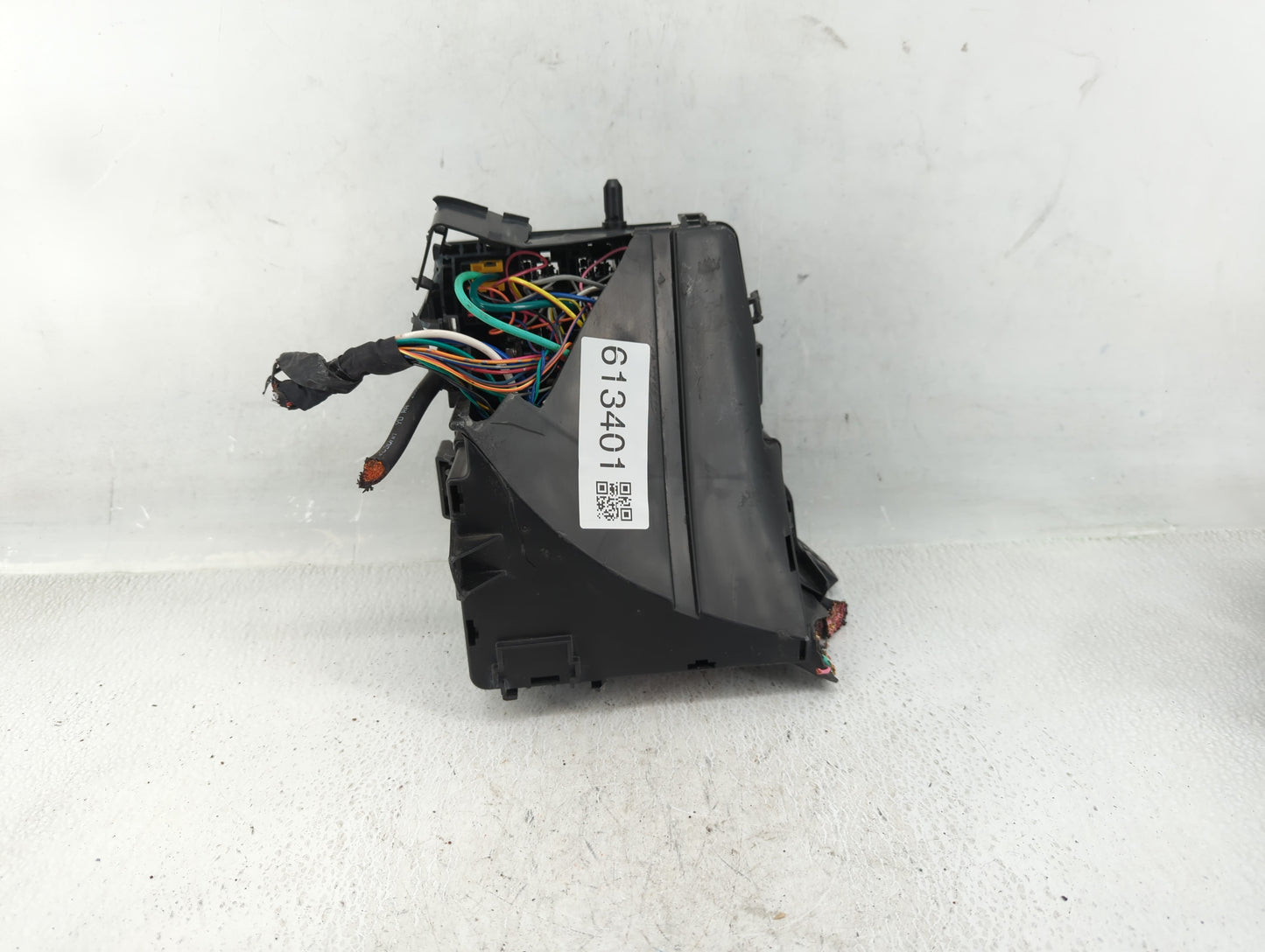 2011-2014 Hyundai Sonata Fusebox Fuse Box Panel Relay Module P/N:VS912003Q100M1 Fits Fits 2011 2012 2013 2014 OEM Used Auto