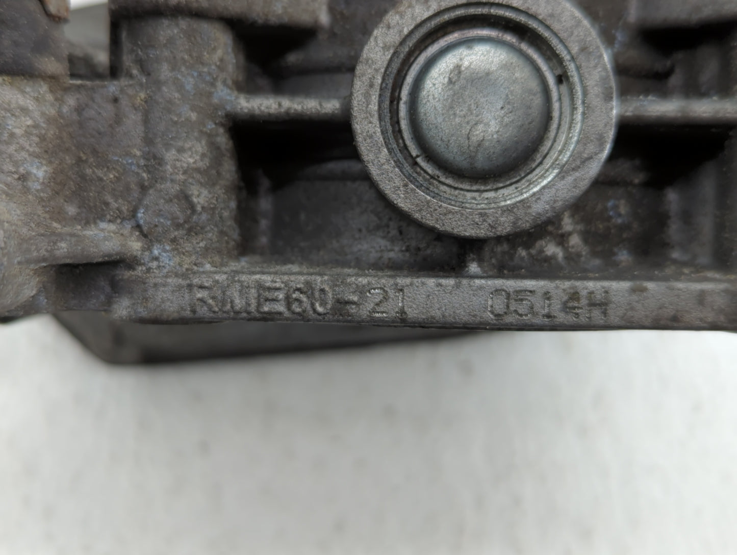 2011-2013 Infiniti M37 Throttle Body P/N:RME60-21 Fits Fits 2007 2008 2009 2010 2011 2012 2013 2014 2015 2016 2017 2018 2019