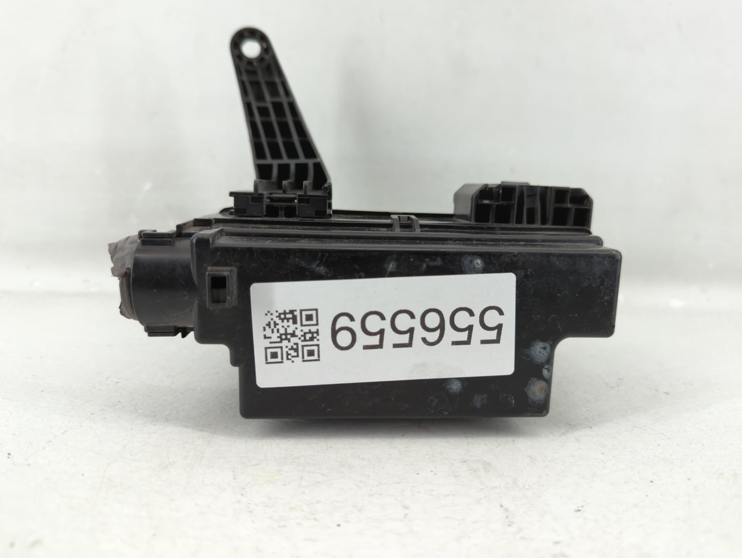 2011-2013 Infiniti M37 Fusebox Fuse Box Panel Relay Module P/N:1MA0A 284B71MF3B Fits Fits 2011 2012 2013 2014 2015 2016 2017