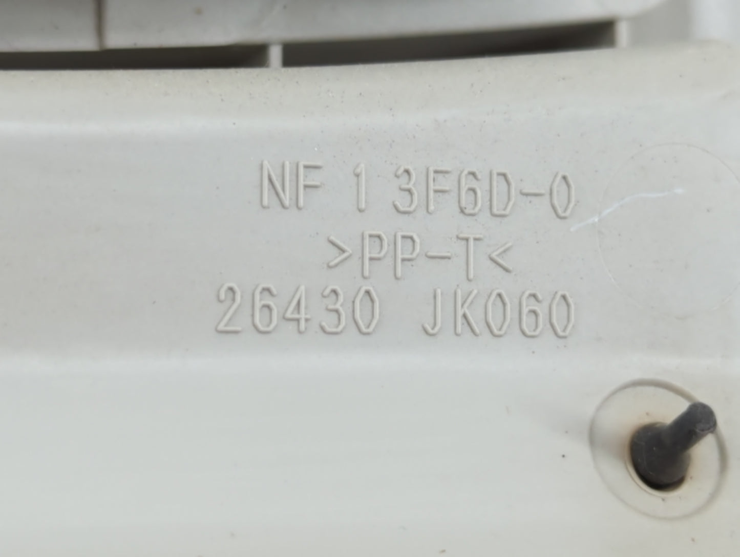 2011 Infiniti Qx56 Overhead Roof Console - Oemusedautoparts1.com