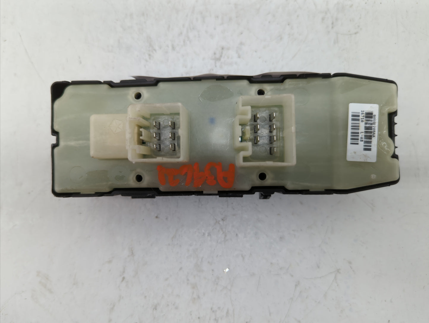 2011-2017 Jeep Compass Master Power Window Switch Replacement Driver Side Left P/N:50610320021 Fits OEM Used Auto Parts - Oe